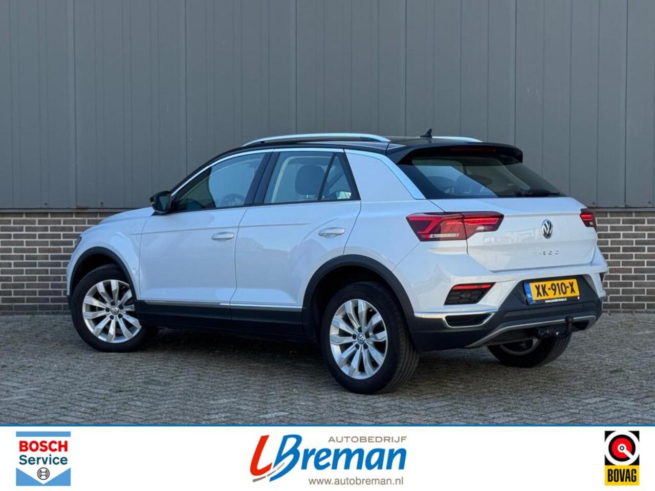 Volkswagen T-Roc 1.5 TSI SPORT DSG 150pk ACC Trekhaak Navi Virtual cockpit Carp