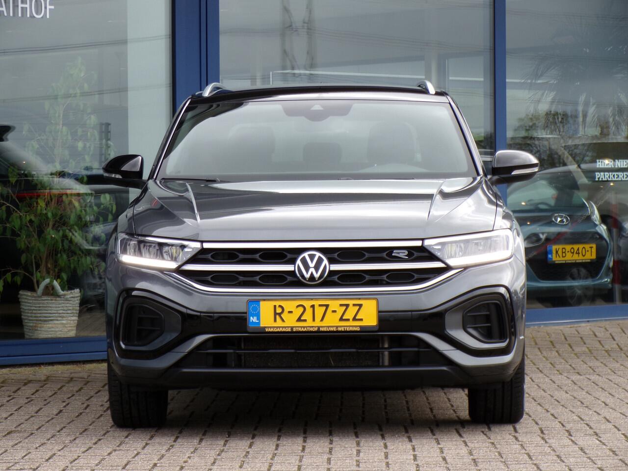 Volkswagen T-Roc 1.0 TSI R-Line, Carplay + Android Auto / Sensoren + Camera / Adaptive Cruise / Full LED. / Climate Control / 17'' LMV