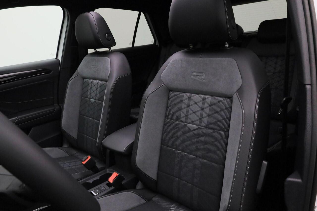 Volkswagen T-Roc 1.5 TSI 150 pk DSG R-Line Edition | Panoramadak | Stuur-/stoelverwarming | Achteruitrijcamera | Apple Carplay / Android Auto