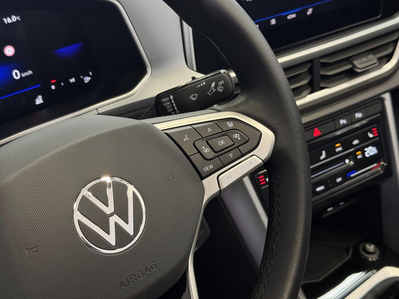 Volkswagen T-Roc Cabrio TSI VIR.COCKPIT CARPLAY NAVI IQ.LED STOEL/STUUR.VERW DAB ADAP.CRUISE 05/2024 ?Top Auto's Wijchen? 170 Nieuwe en bijna nieuwe Auto's met : Benzine / PHEV / Plug in hybrid / Hybrid / Mild hybrid / HEV /Keuze uit R-Line / Style / Life etc
