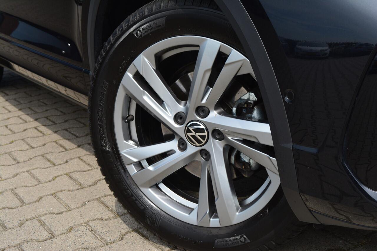 Volkswagen T-Roc 1.0 TSI R-Line | DAB | ACC | Winter Pakket |