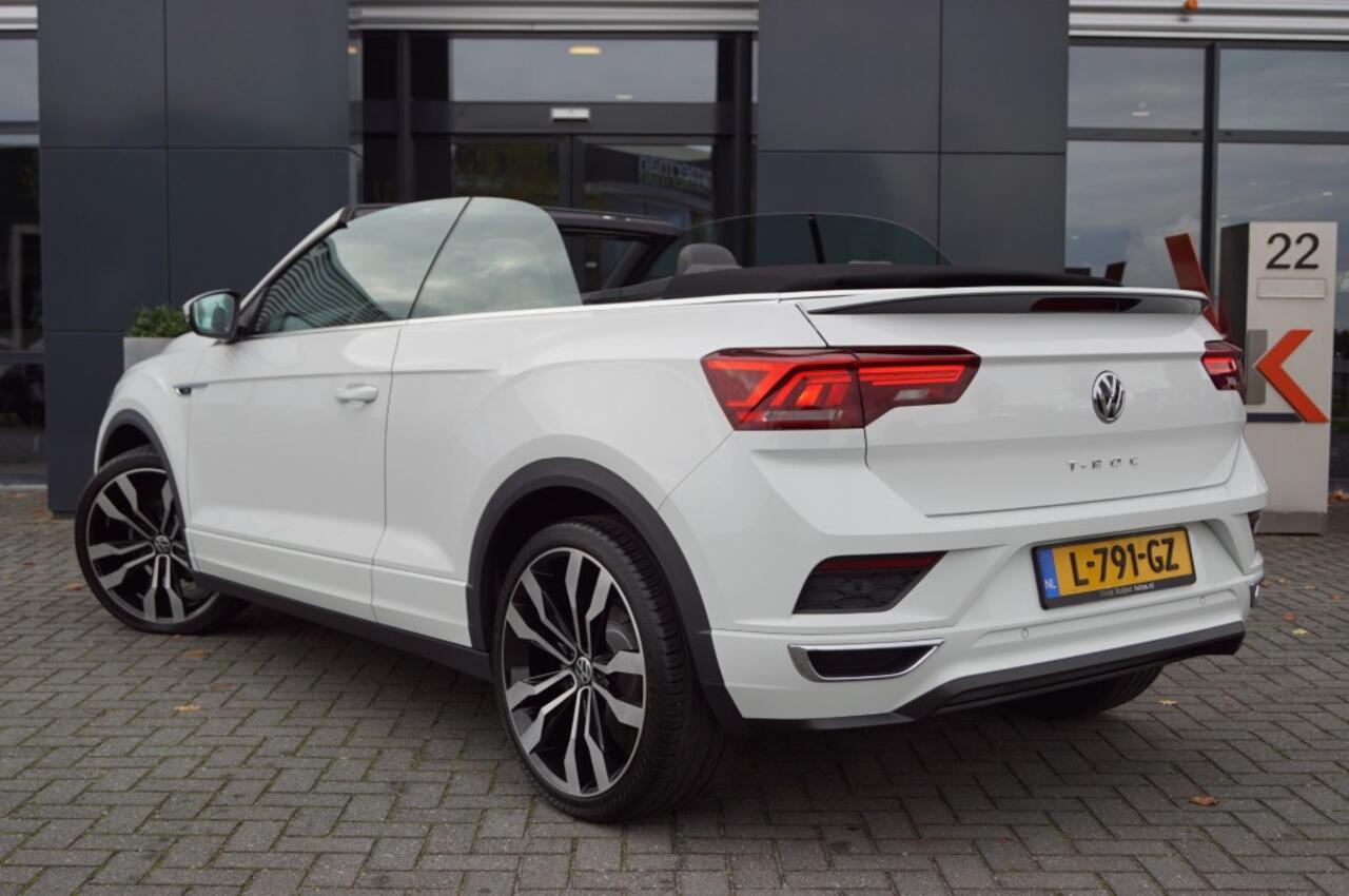 Volkswagen T-Roc 1.5 TSI DSG R-Line 150pk/ Navi /20 Inch LM/ ACC /CarPlay/ Virtual dashboard/ 28 dKM !!!