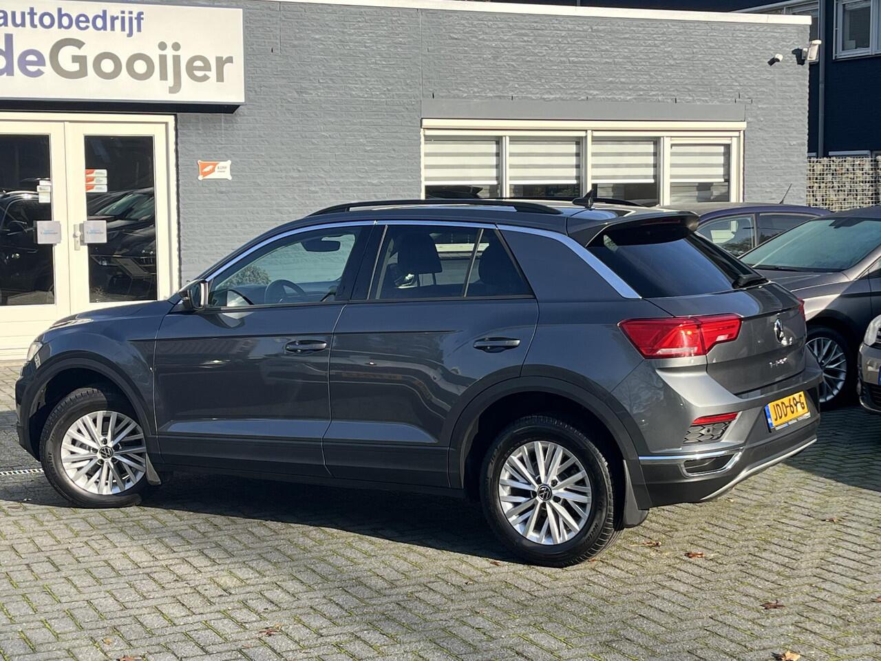 Volkswagen T-Roc 1.5 TSi DSG Style | CAMERA | STOELVERW. | EL. ACHTERKLEP |
