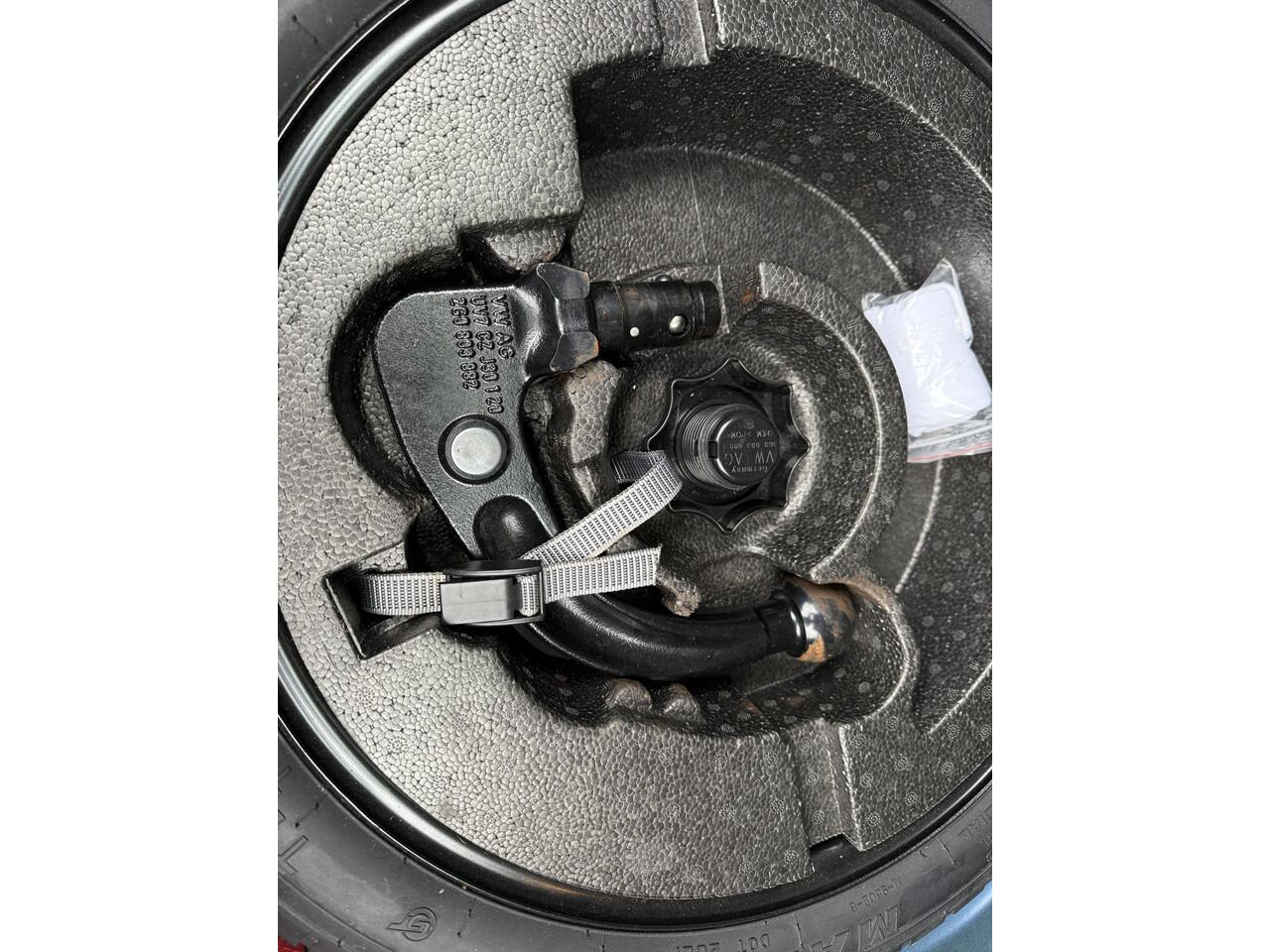 Volkswagen T-Roc 1.0 TSI 116pk Style | ACC | Full Led | Trekhaak