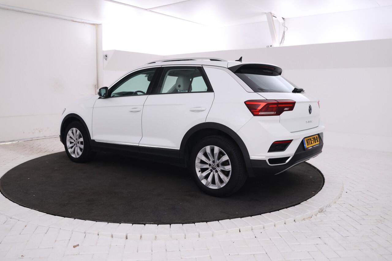Volkswagen T-Roc 2.0 TDI Sport Automaat, Panorama, Leer, Climate,