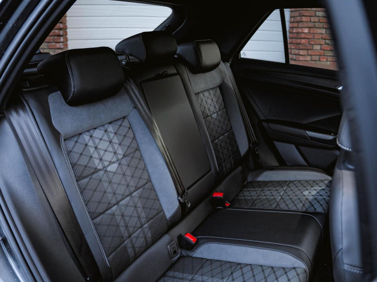 Volkswagen T-Roc 1.5 TSI 150PK R-Line Edition