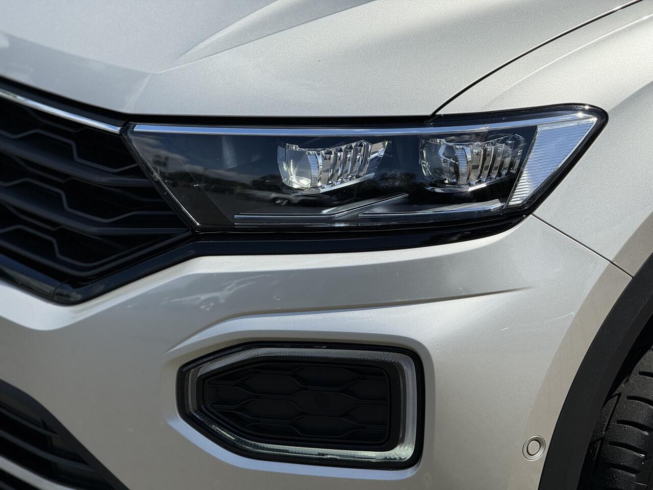 Volkswagen T-Roc Cabrio 1.5 TSI R-Line | Leder | dodehoek | Keyless