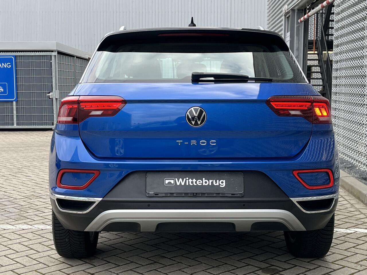 Volkswagen T-Roc 1.0 TSI 110PK Style / Digitale Cockpit Pro / Led Plus / Stoelverwarming / Parkeersensoren V+A / Draadloze App-Connect **