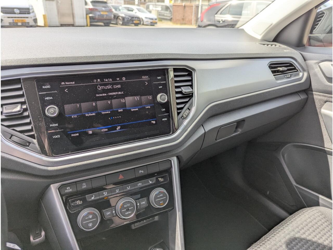 Volkswagen T-Roc T-Roc 1.5 TSI DSG Active