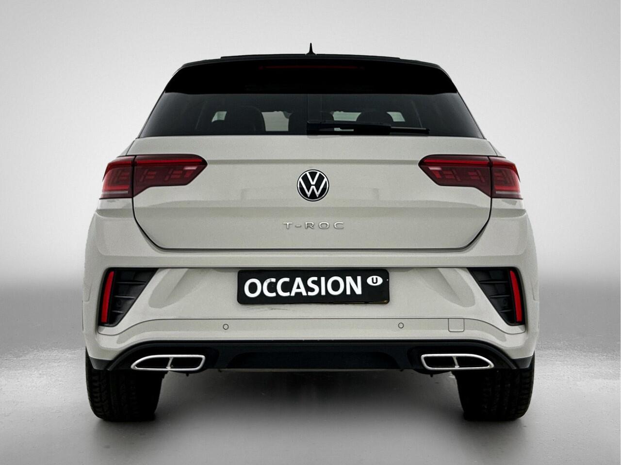 Volkswagen T-Roc 1.5 TSI 150pk R-Line DSG / Panoramadak / IQ-Light / Stoelverwarming / Keyless