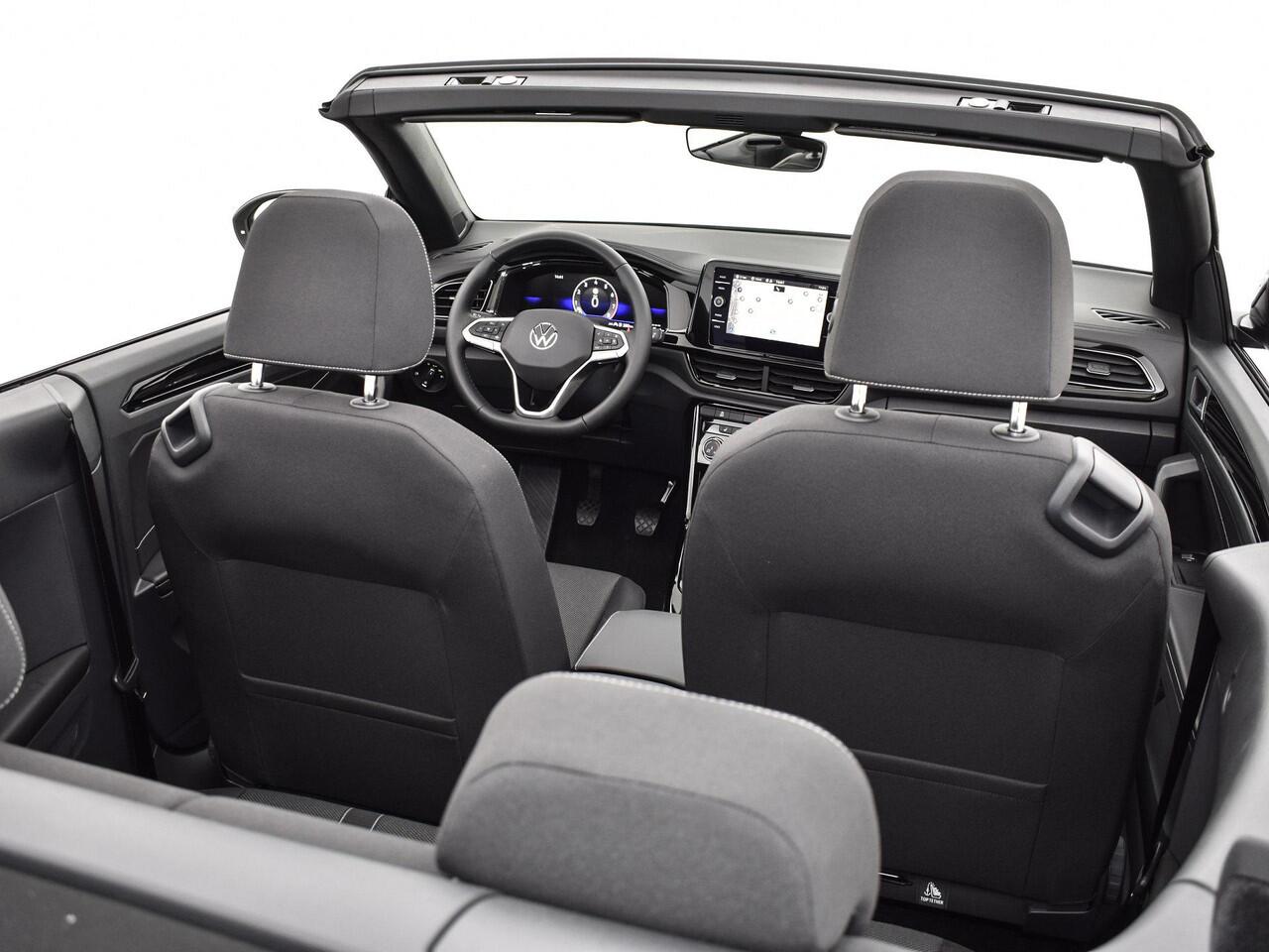 Volkswagen T-Roc Cabrio Style 1.0 115 pk Cabriolet 6 versn. Hand · Black style pakket · Comfort pakket · Multimedia pakket ·