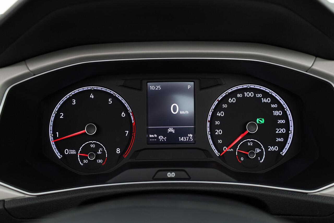 Volkswagen T-Roc Cabrio 1.5 TSI Style DSG | Apple CarPlay & Android Auto | Stoelverw | Adapt. Cruise | PDC V+A