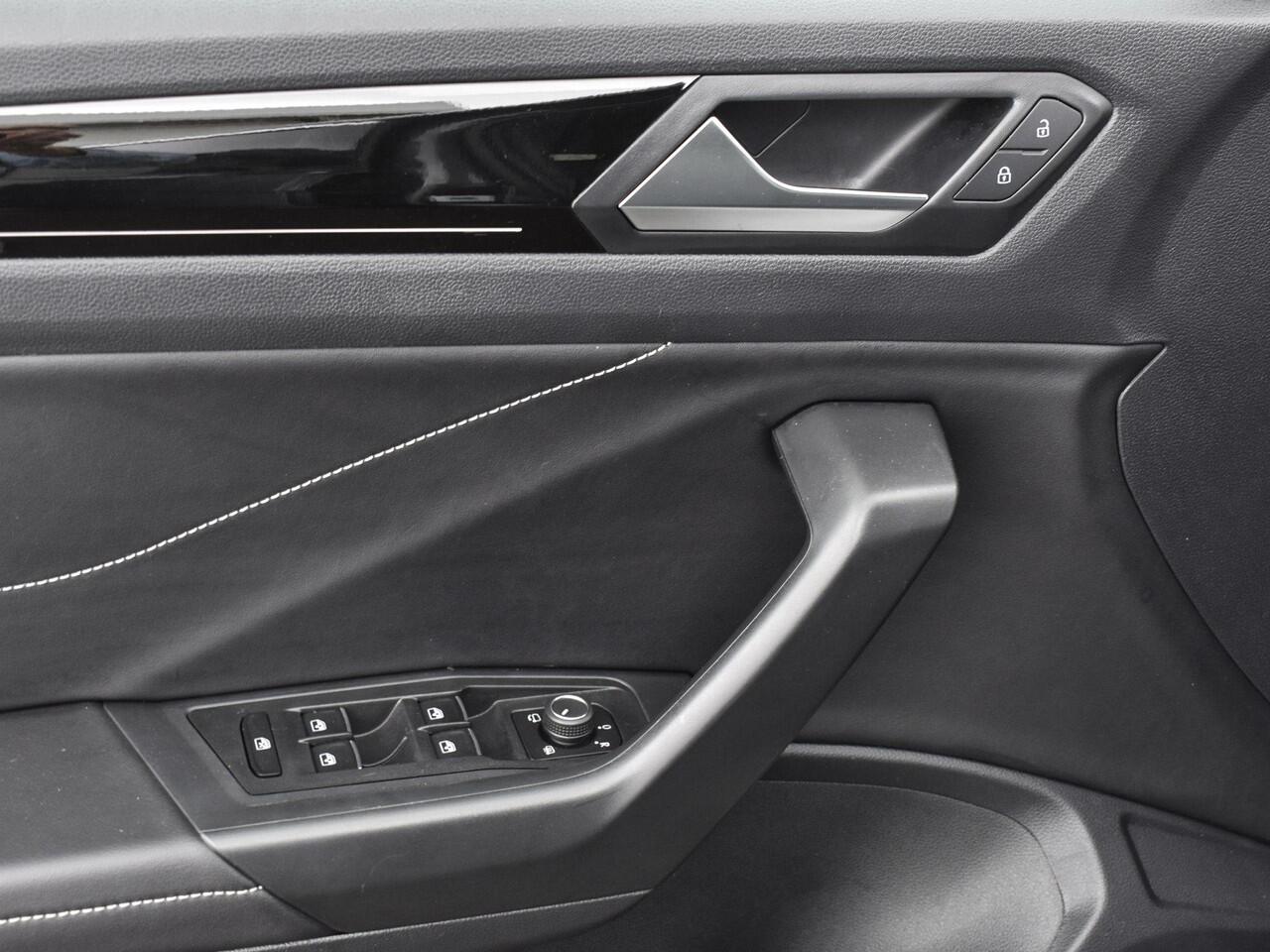 Volkswagen T-Roc 1.5 TSI 150pk DSG R-Line Business · Camera · Apple/Android Car Play · Navigatie · Stoelverwarming · 17'' Inch · Garantie t/m 20-06-2028 of 100.000km