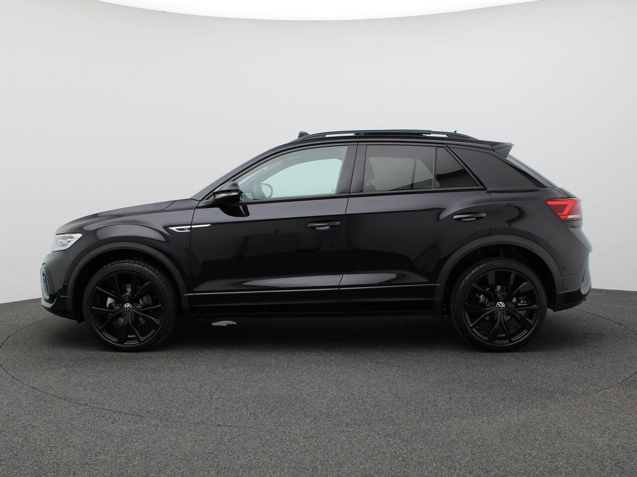 Volkswagen T-Roc 1.5 TSI R-Line Business 150PK DSG Trekhaak, Pano-Schuifdak, 19" LM Velgen, Black Style, LED-Matrix, Keyless Entry & Start, Achteruitrijcamera, Travel Assist,