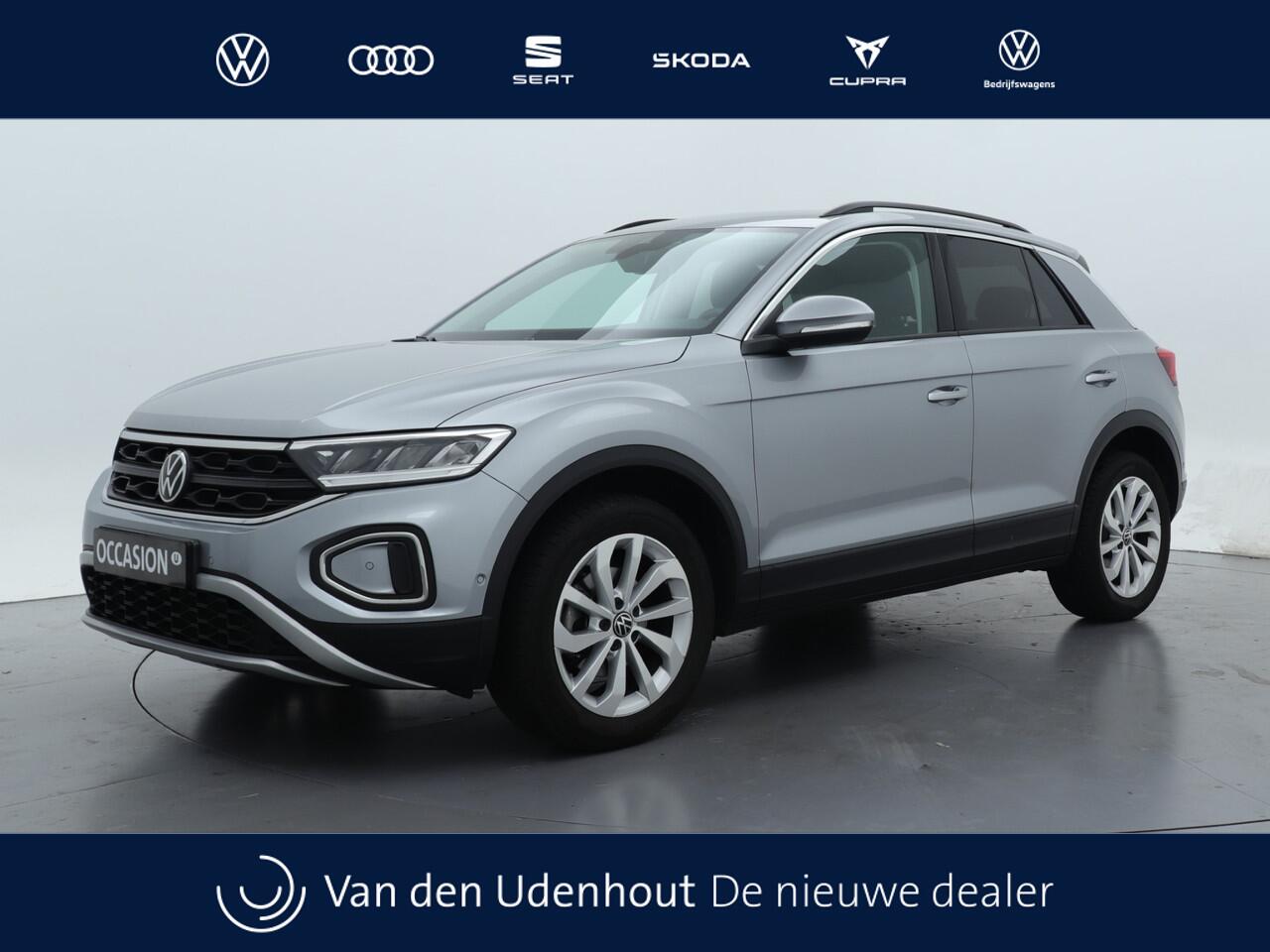 Volkswagen T-Roc 1.0 TSI 110pk Life Business Navigatie