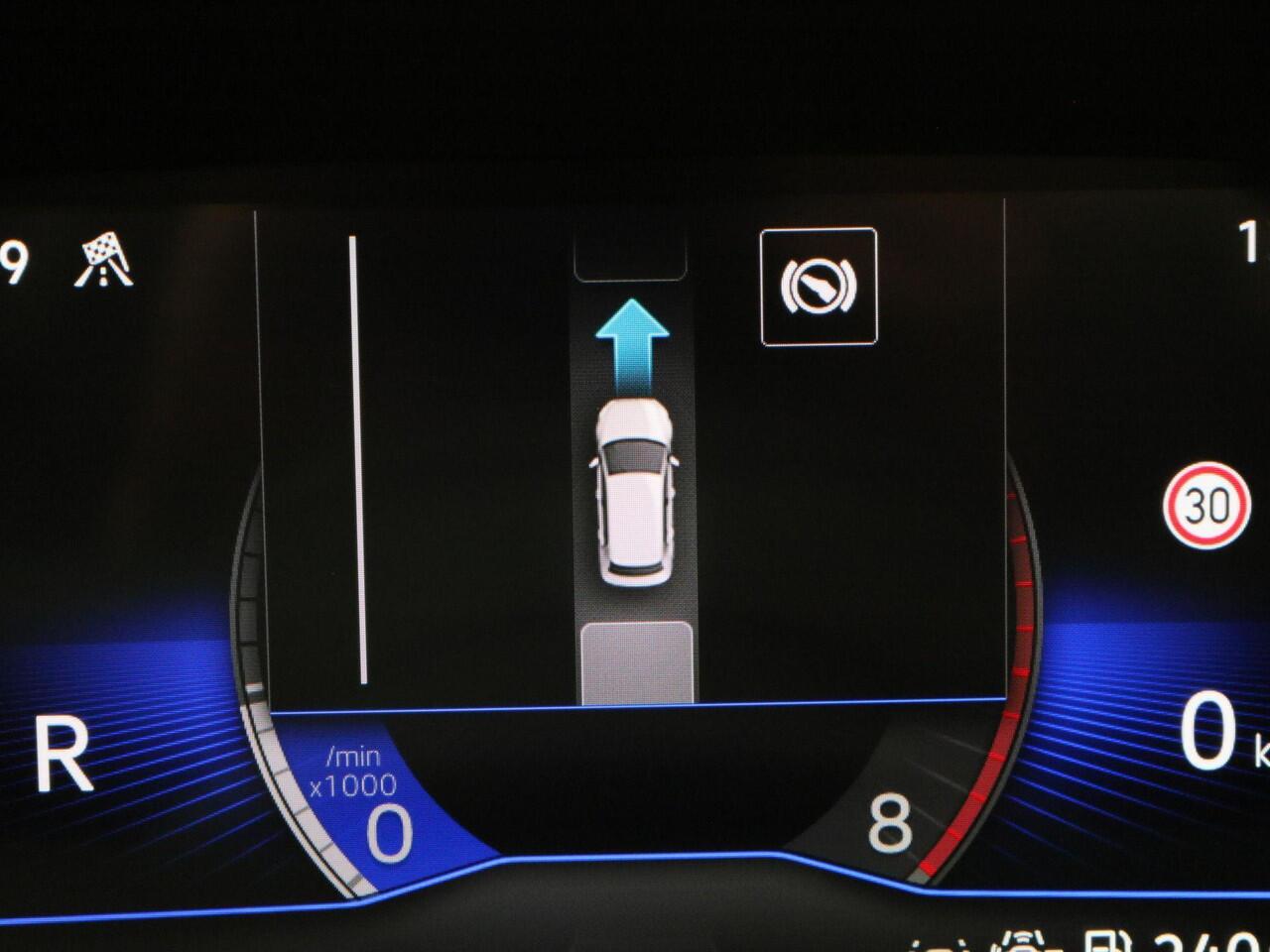 Volkswagen T-Roc 1.5 TSI 150PK DSG R-Line · Apple/Android Car Play · Camera · P-Sensoren · Navigatie · Stoelverwaming · 17'' Inch · Garantie t/m 04-03-2027 of 100.000km