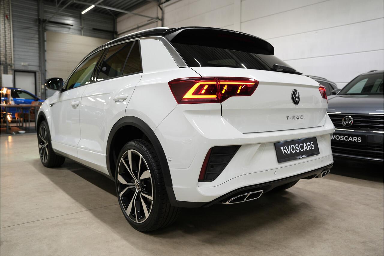 Volkswagen T-Roc 1.5 TSI R-Line * IQ Light - Camera - Keyless - 19" - ACC *