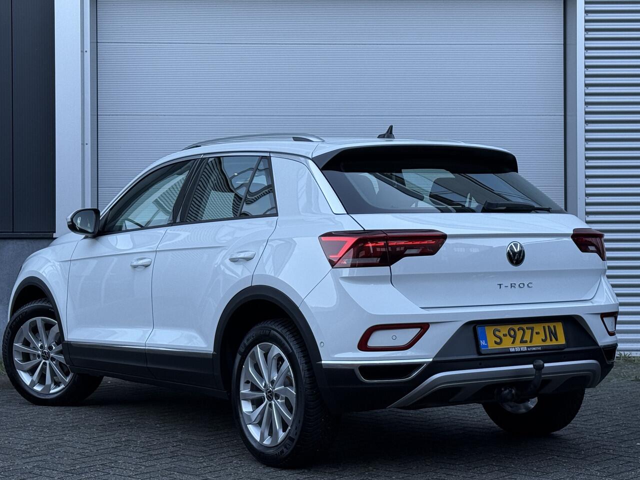Volkswagen T-Roc 1.5 TSI Style | Camera | Apple Carplay | Trekhaak | IQ Light