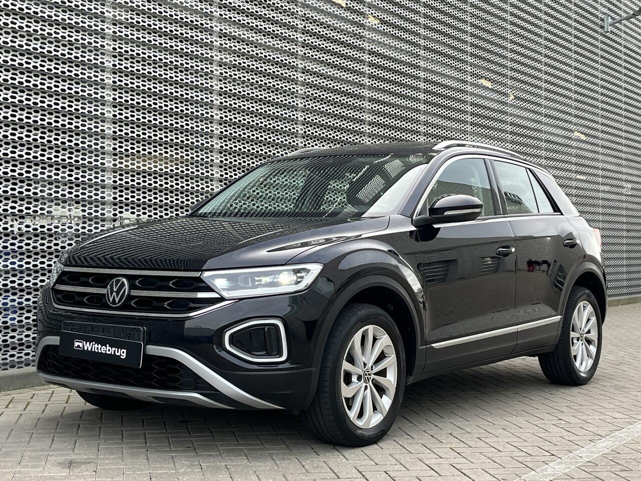Volkswagen T-Roc 1.5 TSI 150PK DSG Style / Digital Cockpit Pro / Panoramadak / Park Assist / Dodehoeksensor / App Connect / Stoelverwarming **