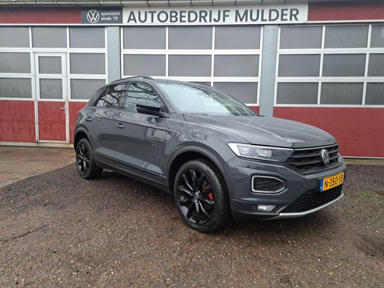 Volkswagen T-Roc 1.5 TSI 150 Pk Sport Business Dsg-7, Camera, Ecc Black Style
