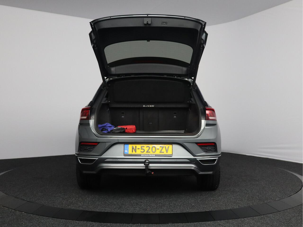 Volkswagen T-Roc 1.5 TSI Sport Business R-Line | Panoramadak | Trekhaak |