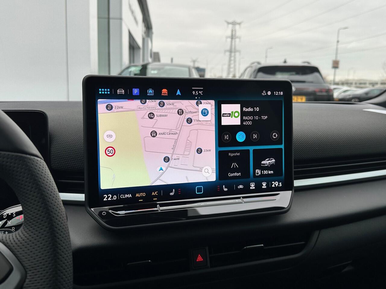 Volkswagen T-Roc 1.5 eTsi 150pk DSG R-Line First Edition / Demonstratieauto