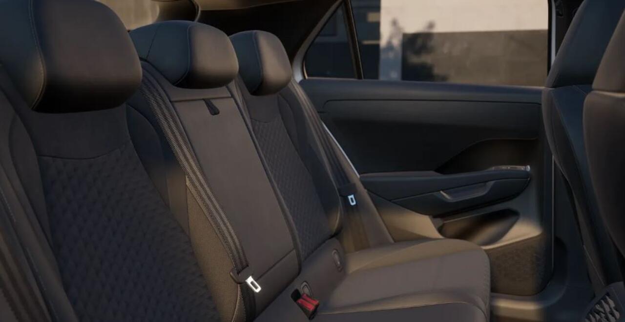 Volkswagen T-Roc 1.5 TSI R-Line First Edition !!!Profiteer ook van 2.000 euro inruilpremie!!!