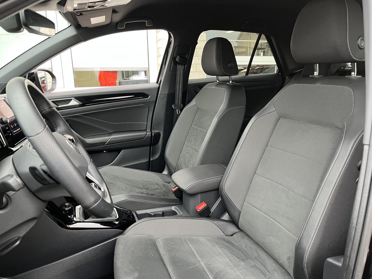 Volkswagen T-Roc 1.5 TSI R-Line / AUTOMAAT/ 2X R-LINE/ ADAPT. CRUISE/ LED/ CLIMA/ STOEL VERWARM./ APP-CONNECT/ RIJ-MODI/ PARK. SENSOREN + CAMERA/ NAVI/ 18" LMV