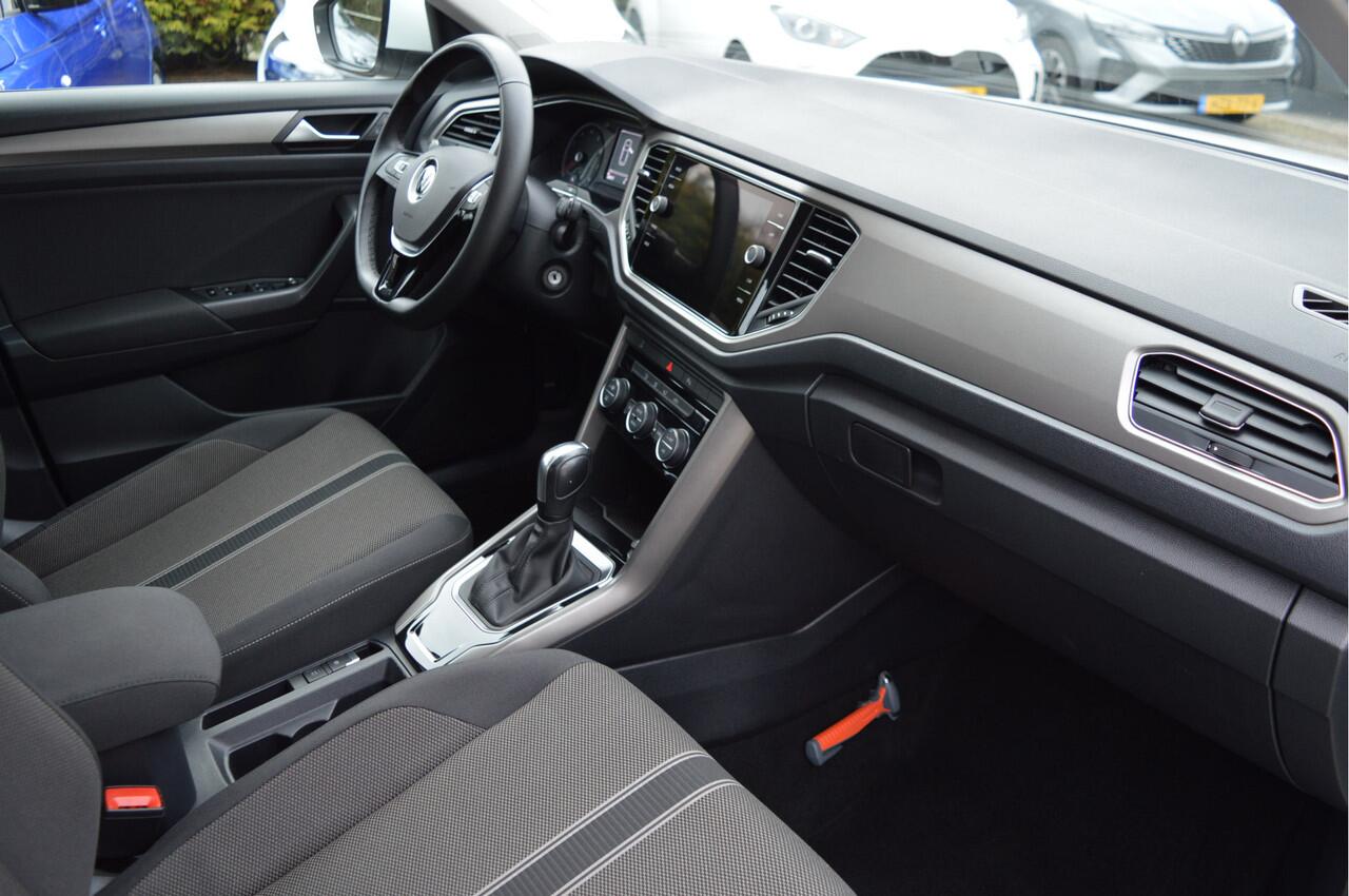 Volkswagen T-Roc 1.5 TSI Style Automaat NL-auto / Clima / Adaptieve cruise