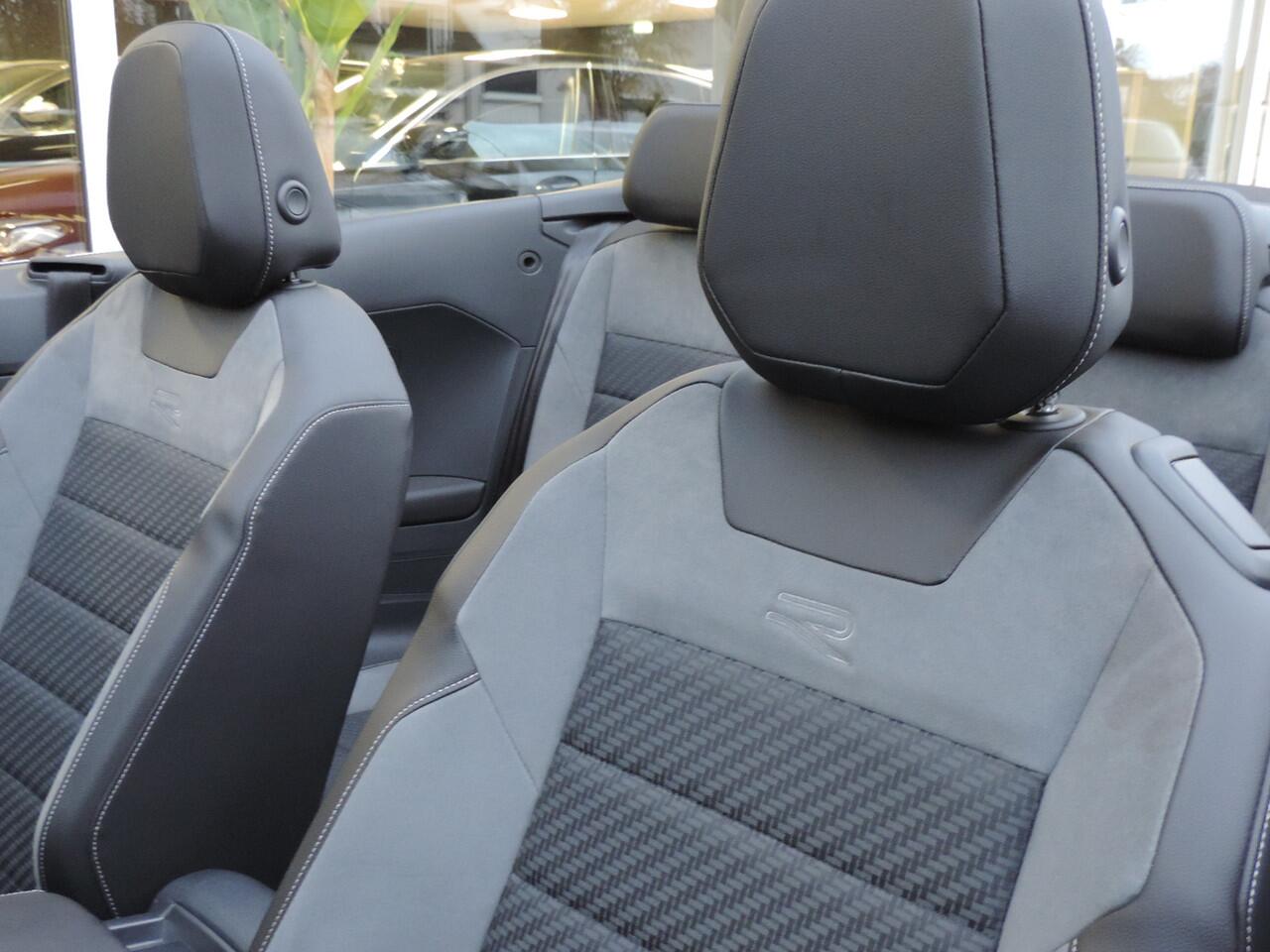 Volkswagen T-Roc Cabrio 1.5 TSI R-Line DSG (Nw. model) - IQ Drive Pakket | Camera | Beats | Travel Assist | Sportpakket | CarPlay