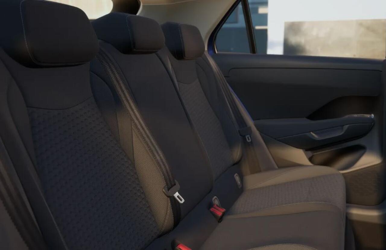 Volkswagen T-Roc 1.5 eTsi Trend First Edition PRIVATE LEASE VANAF ¤ 499,-