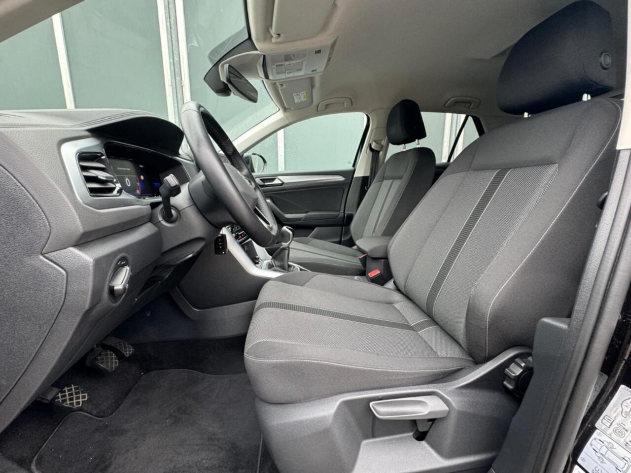 Volkswagen T-Roc 1.0 TSI 110pk Life Business | ACC | Navi | Climate