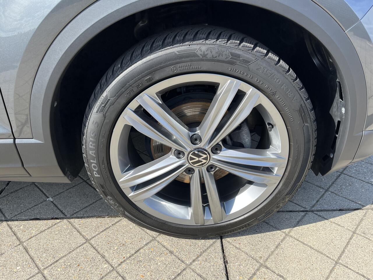 Volkswagen T-Roc 1.5 TSI 150pk DSG Sport / Virtual Cockpit / LED / Elek Achterklep / Camera / 18" LMV