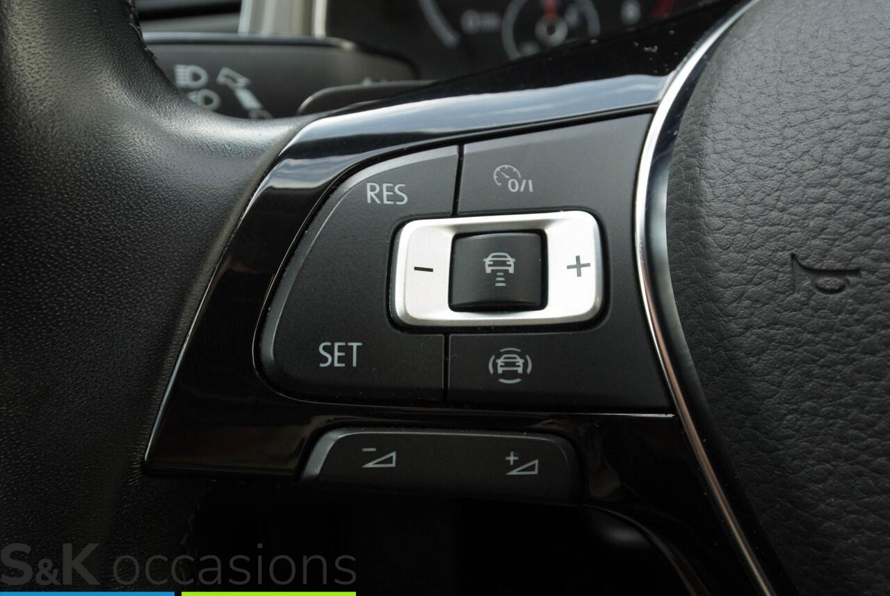 Volkswagen T-Roc 1.5 TSI Sport BI TONE