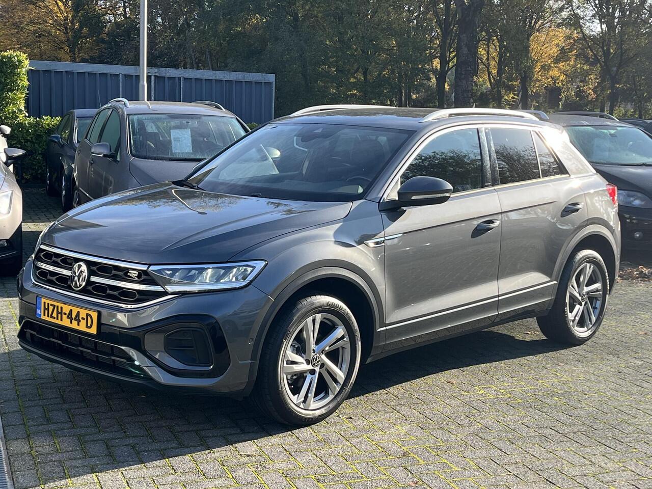 Volkswagen T-Roc 1.5 TSi DSG R-Line (2X) | 5 JAAR FABRIEKSGARANTIE!! |