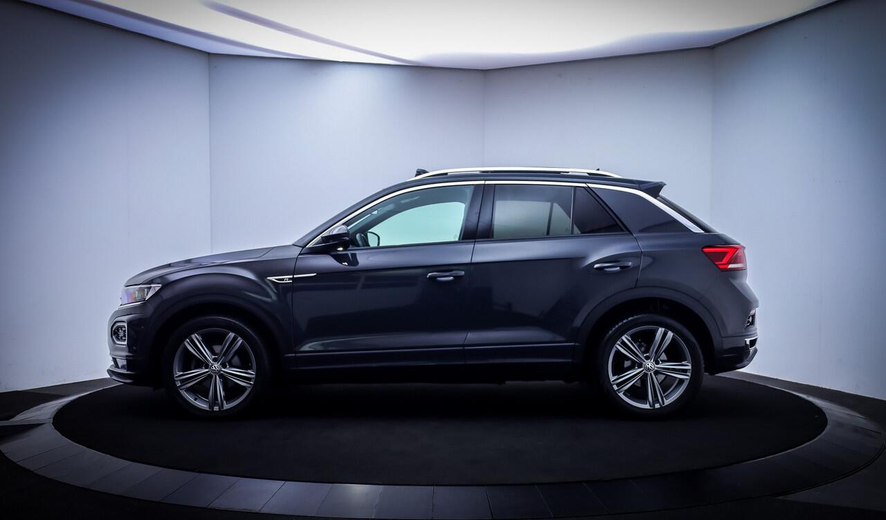 Volkswagen T-Roc 1.5TSI DSG R-LINE Sport PANO | VIRTUAL | CARPLAY | STOELVERW | ACC | DAB | KEYLESS | NAVI | LMV 18''