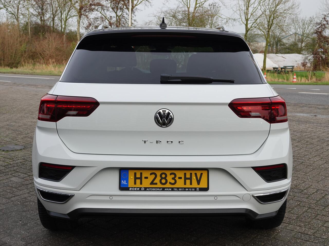 Volkswagen T-Roc 1.5 TSI Sport 150PK R-LINE AUTOM. | LED | NAVI | CAM + PDC V+A | ADAPT. CRUISE