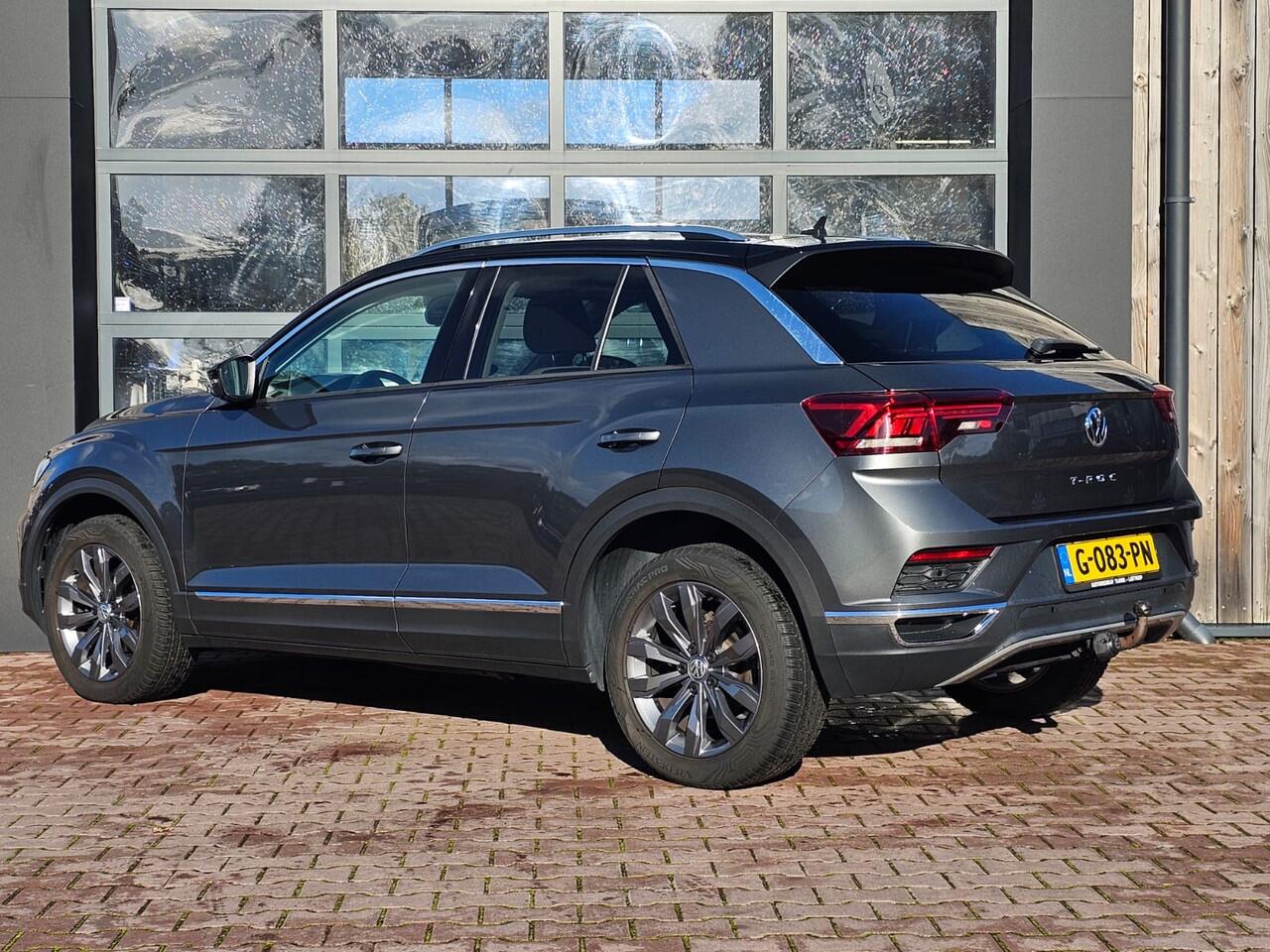Volkswagen T-Roc 1.5 TSI Sport Business R | Automaat | Trekhaak | Lane Assist | Blind Spot | LED | Navi | ACC | PDC | Winterpakket | Virtual Cockpit |