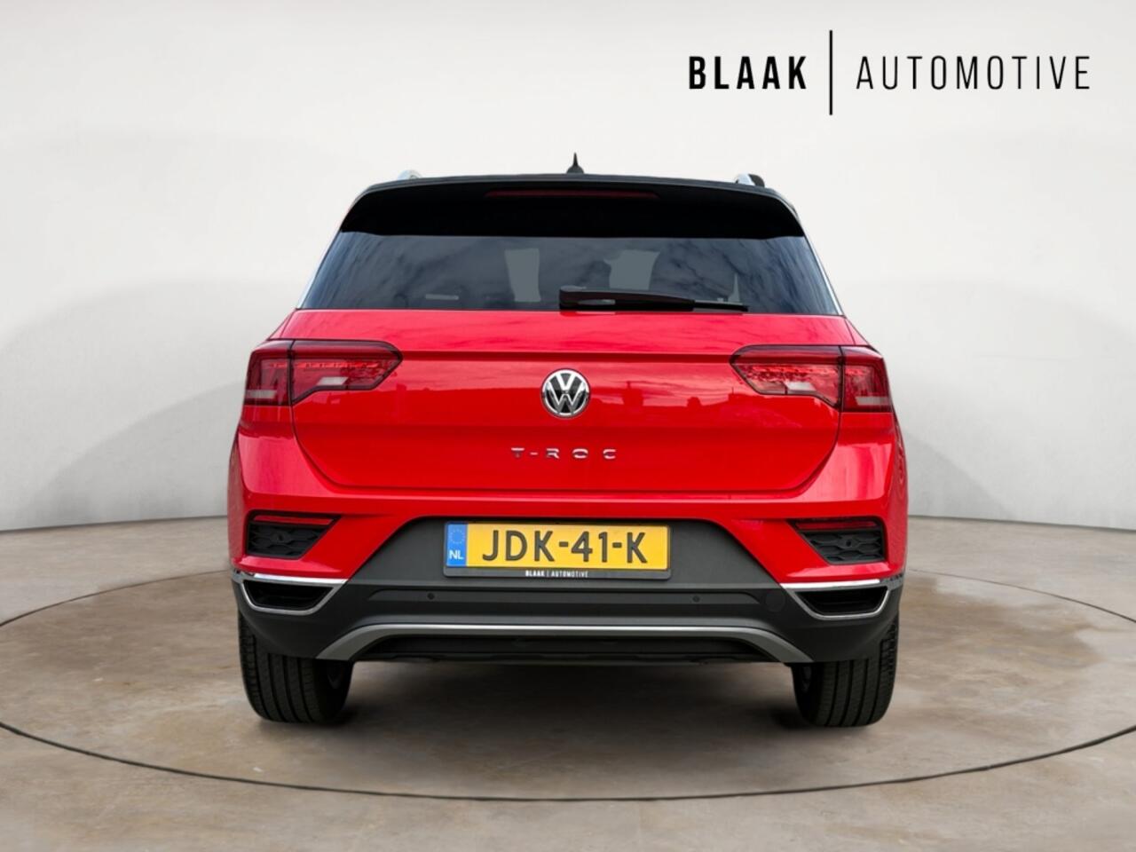 Volkswagen T-Roc 1.5 TSI Style TREKHAAK | CAMERA | CLIMATE CONTROL