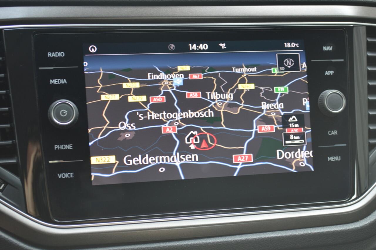 Volkswagen T-Roc 1.0 TSI Style Navi Acc CarPlay Pdc