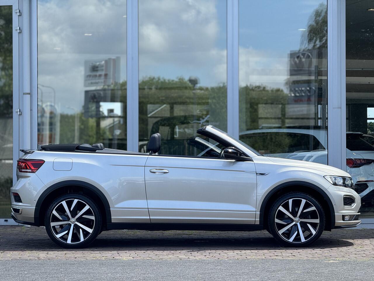Volkswagen T-Roc Cabrio 1.5 TSI R-Line | Leder | dodehoek | Keyless