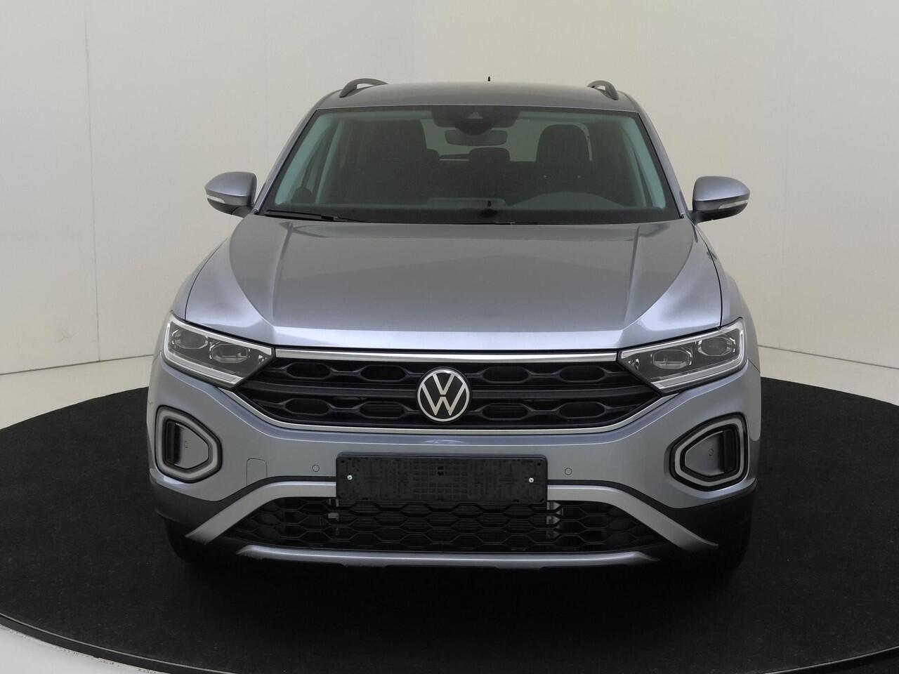 Volkswagen T-Roc Life Edition | 'App-Connect' draadloze smartphone integratie | 'App-Connect' draadloze smartphone integratie | Afstandscontrolesysteem (Front Assist)