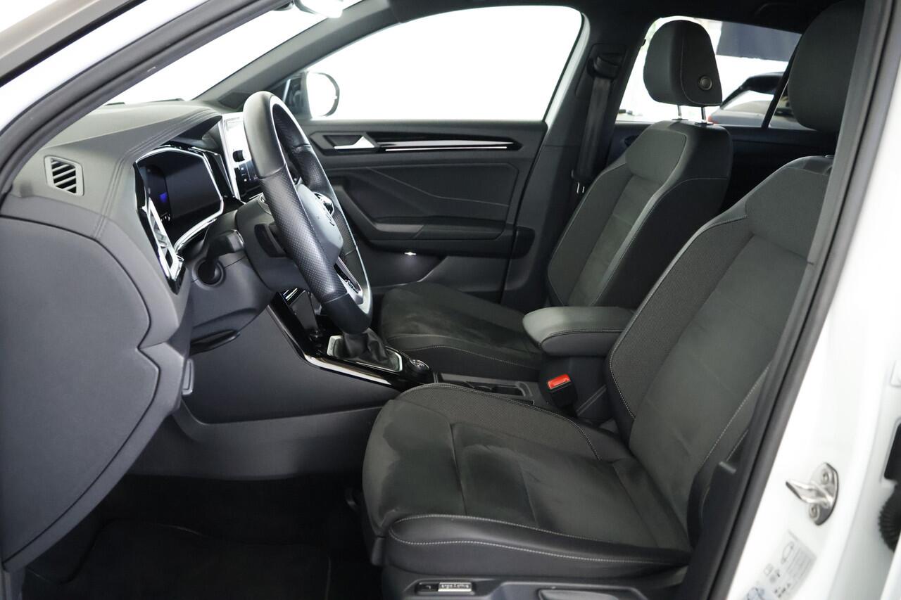 Volkswagen T-Roc 2.0 TSI 4Motion R-Line / IQ-Light / ACC / Camera / CarPlay / Navigatie