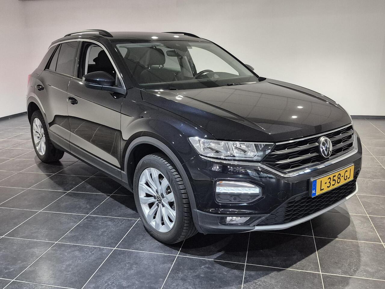 Volkswagen T-Roc 1.0 TSI Style | Navigate | Clima |