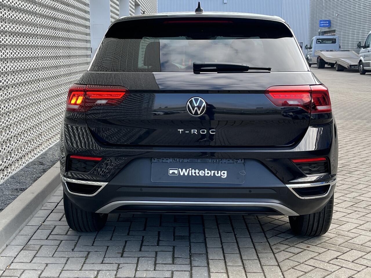 Volkswagen T-Roc 1.5 TSI 150PK Sport / Achteruitrijcamera / Elektrische Achterklep / Stoelverwarming / Parkeersensoren V+A / LED P4
