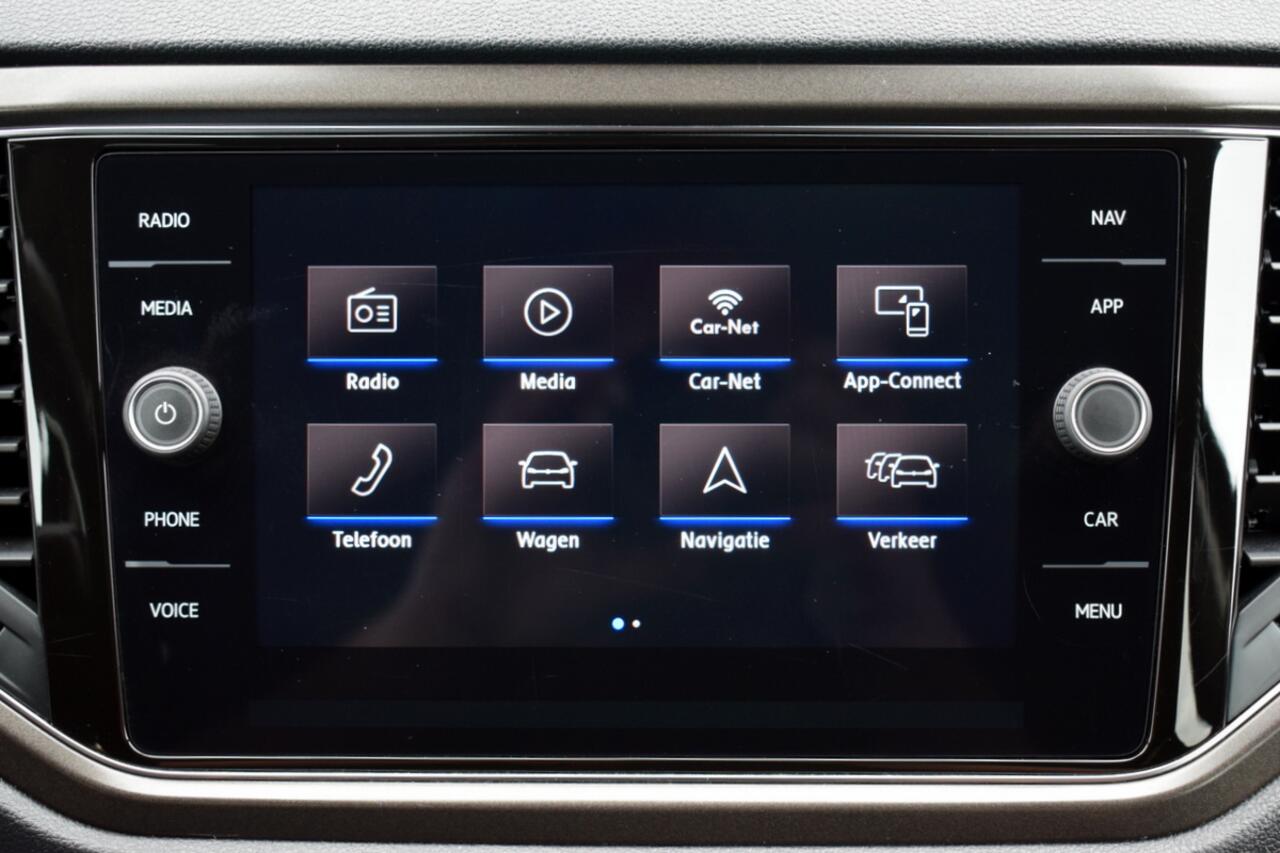 Volkswagen T-Roc 1.5 TSi 150pk Sport LED | Carplay | ECC | Full Map Navi | Adap. Cruise | Volledig Onderhouden!!