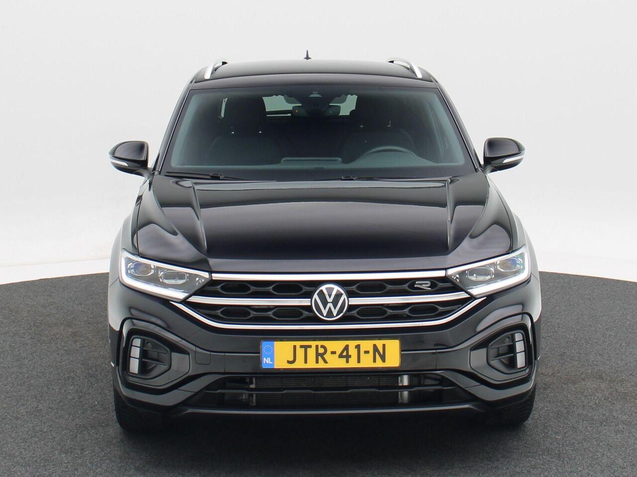 Volkswagen T-Roc 1.5 TSi 150 Pk Automaat R-Line Business | Adaptive Cruise | Climate Control | Camera | Navigatie | Stoelverwarming | Carplay | Trekhaak | 17 Inch | 23.588 Km!!