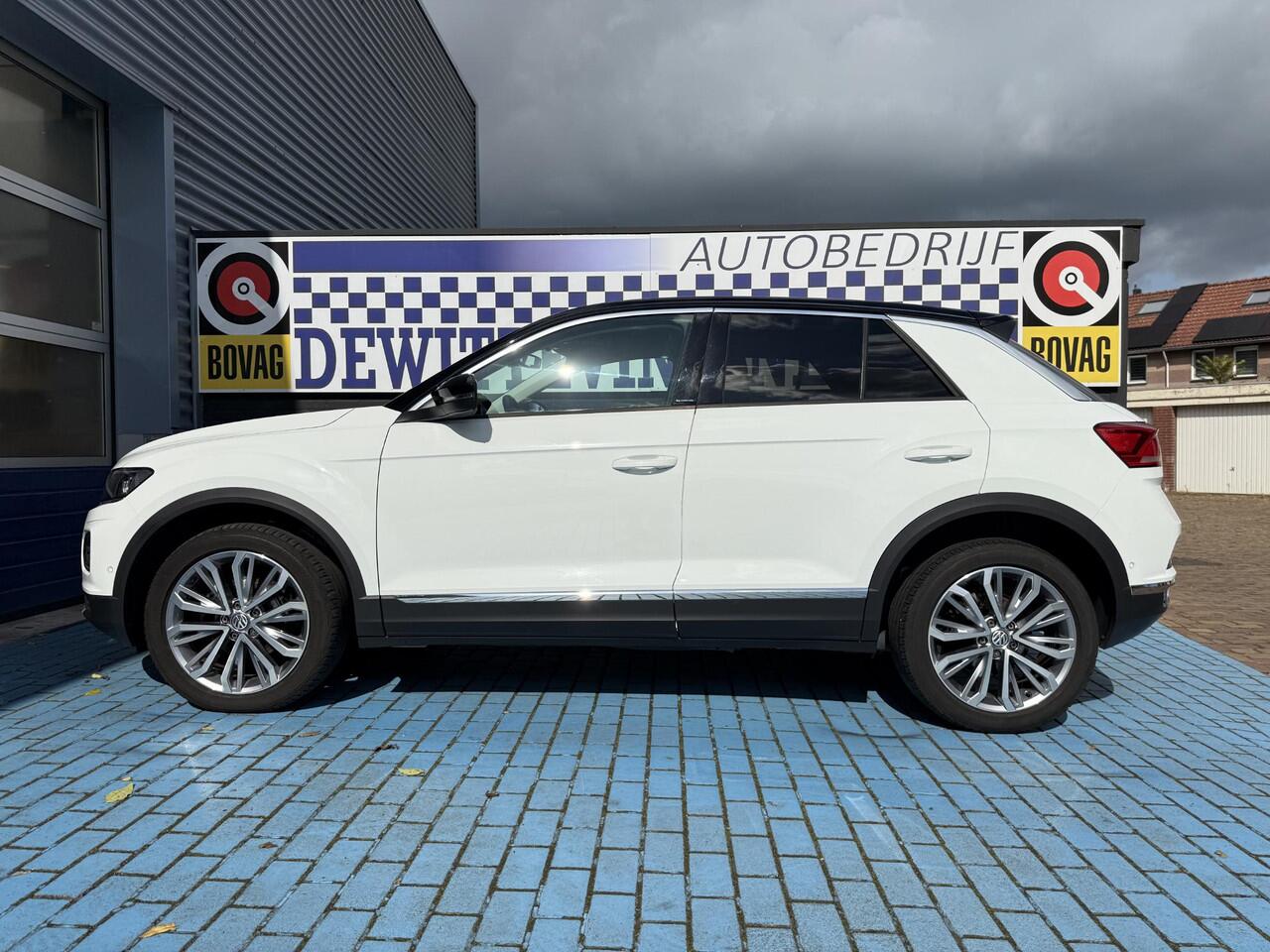 Volkswagen T-Roc 1.5 TSI ADAP CRUISE STOELVERW. AFN. TREKHAAK