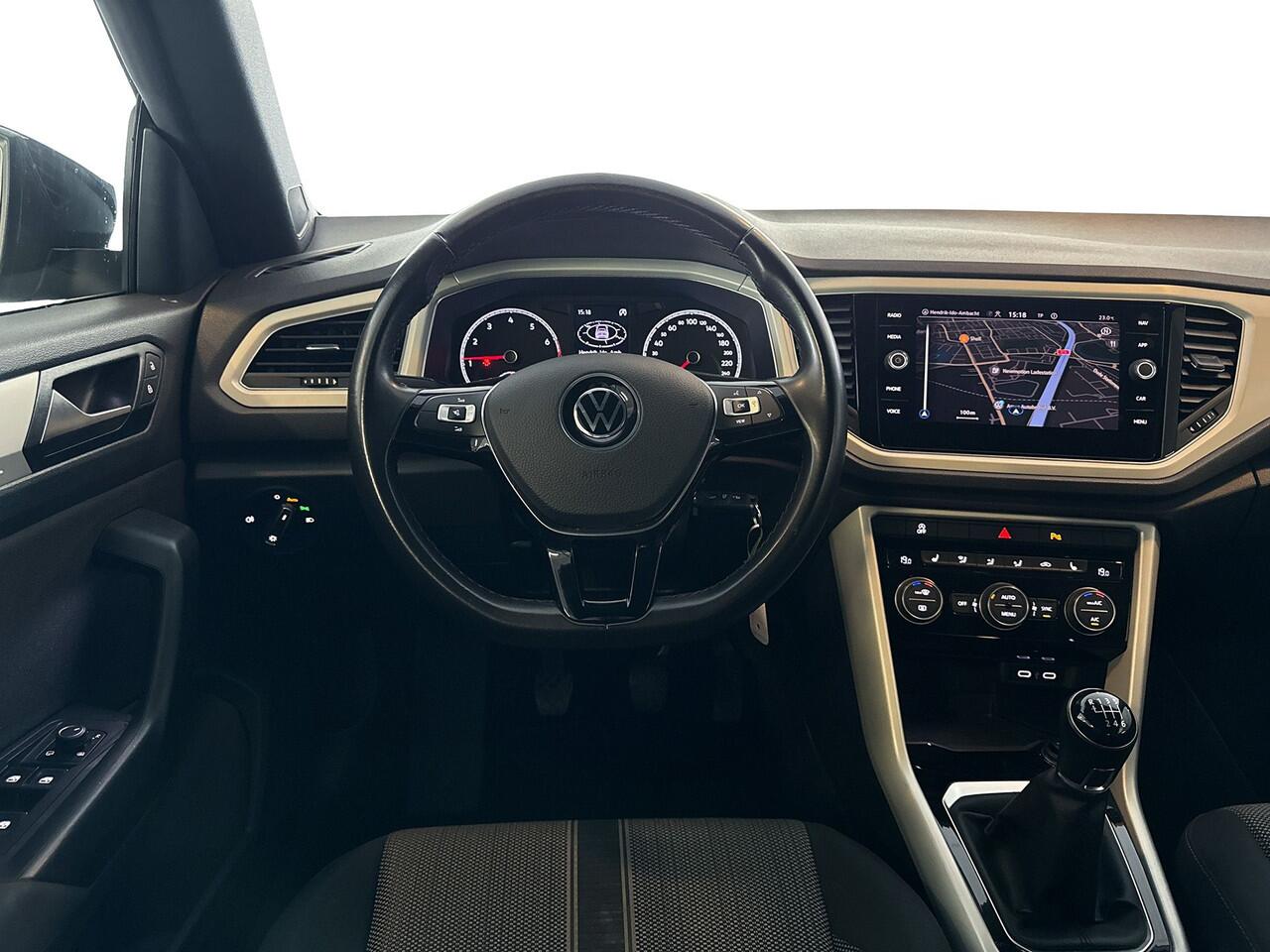 Volkswagen T-Roc Cabrio 1.0TSI 115pk Style | Navigatie | Stoelverwarming | Park Distance Control