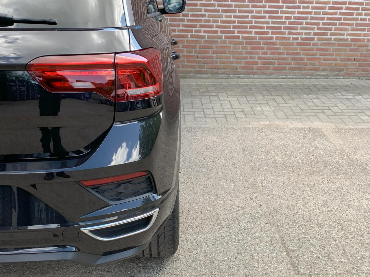 Volkswagen T-Roc 1.5 TSI 2x R-Line
